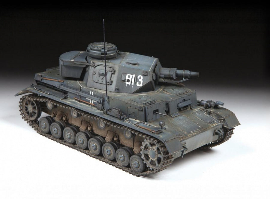 3641 - немецкий танк T-IV (PzKpfw IV, Ausf. E) времен Второй мировой войны