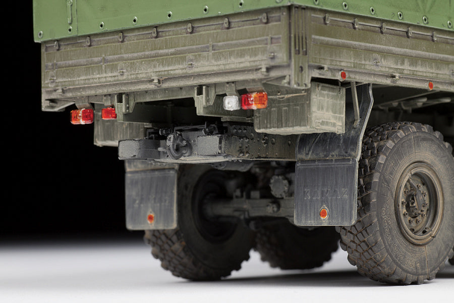 3697 - российский трехосный грузовик К-5350 "Мустанг"