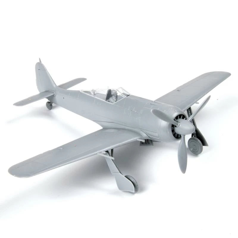 7304 - немецкий самолёт Focke-Wulf Fw-190 A4 (Фокке-Вульф 190)