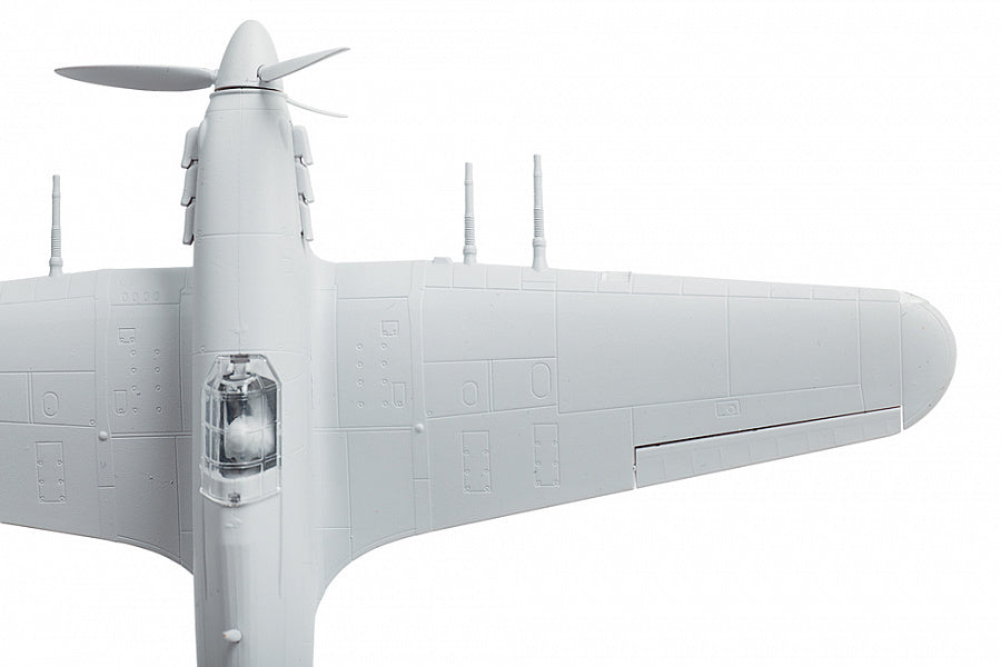 7322 - британский одноместный истребитель Hawker Hurricane IIC (Хоукер Харрикейн) времён Второй мировой войны