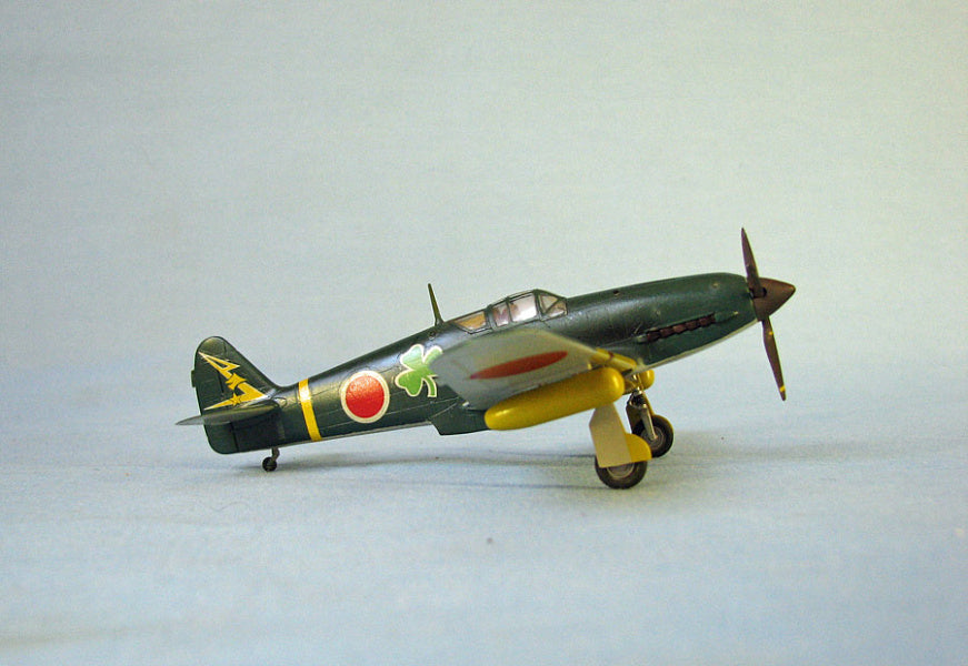 BEK-Ki-61-V1 - готовая модель самолета Kawasaki Ki-61