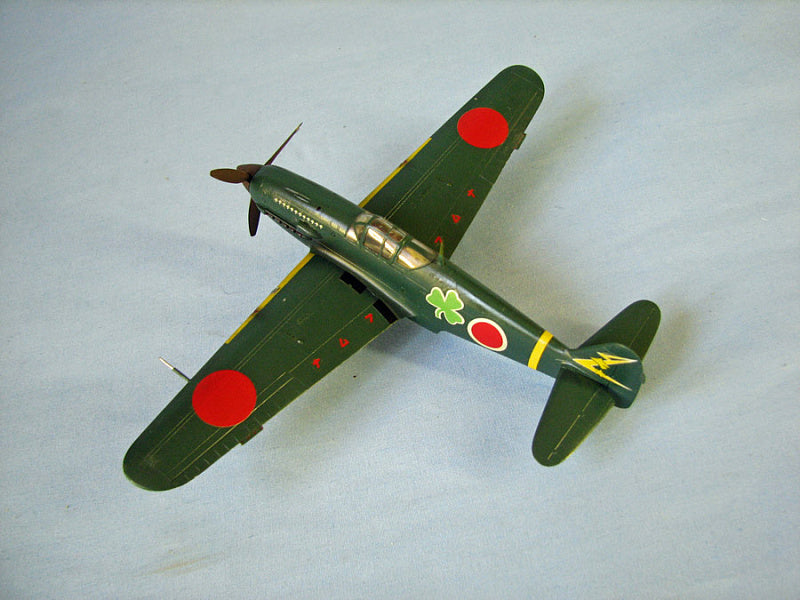 BEK-Ki-61-V1 - готовая модель самолета Kawasaki Ki-61