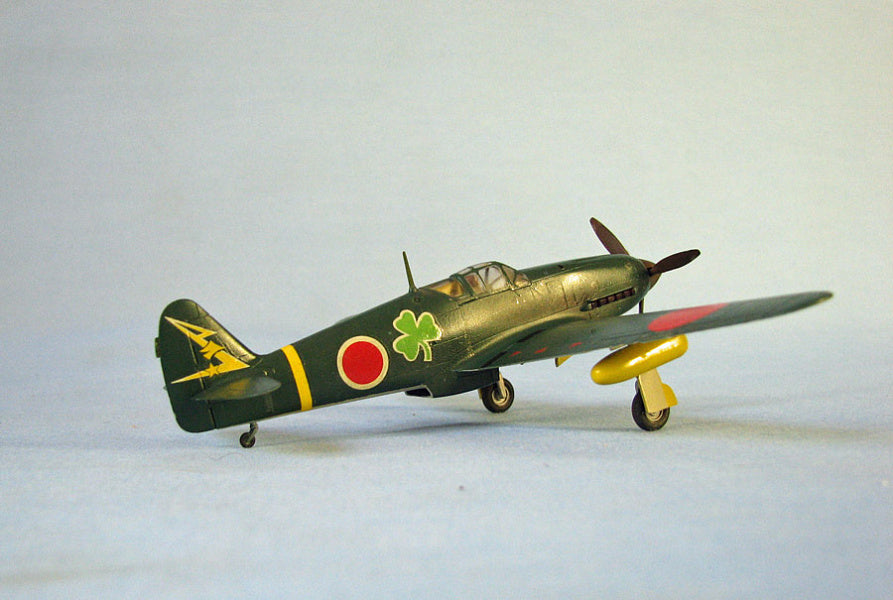 BEK-Ki-61-V1 - готовая модель самолета Kawasaki Ki-61