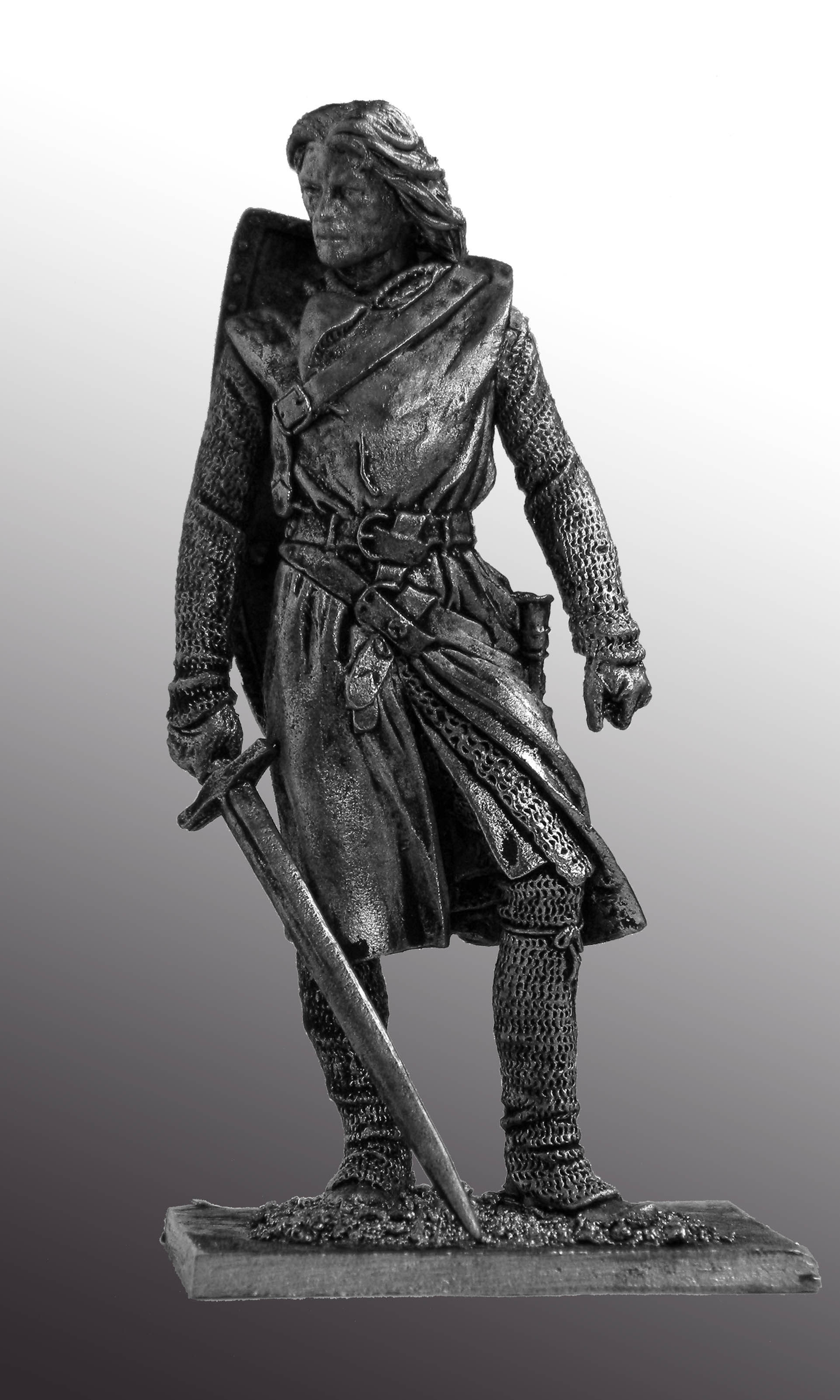 EK-54S-16 - крестоносец с мечом и щитом, 11 век