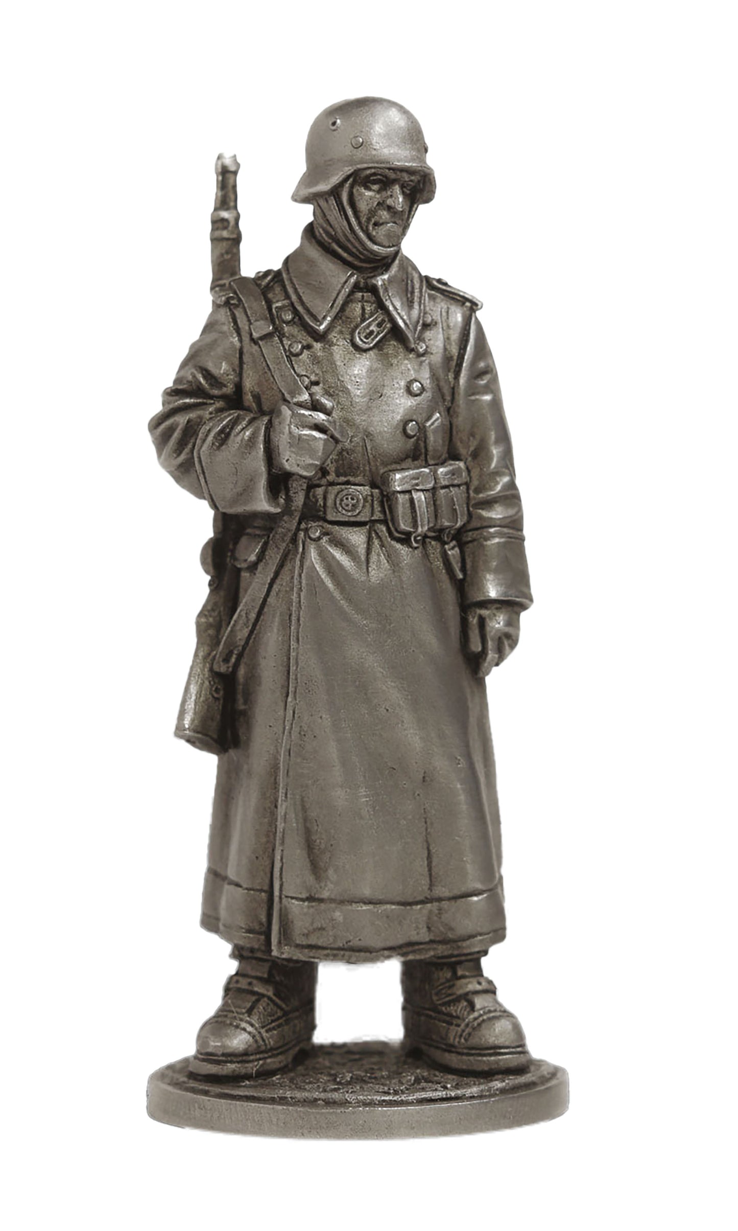 EK-WW2-25 - рядовой пехоты Вермахта в караульных ботах. Германия. 1942-43 гг.