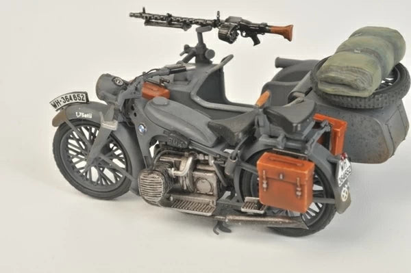 3607 - немецкий мотоцикл БМВ Р12 (BMW R12) с коляской и экипажем, времен Второй Мировой войны