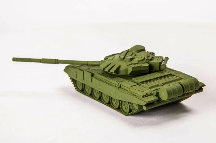 7400 - советский основной боевой танк Т-72Б