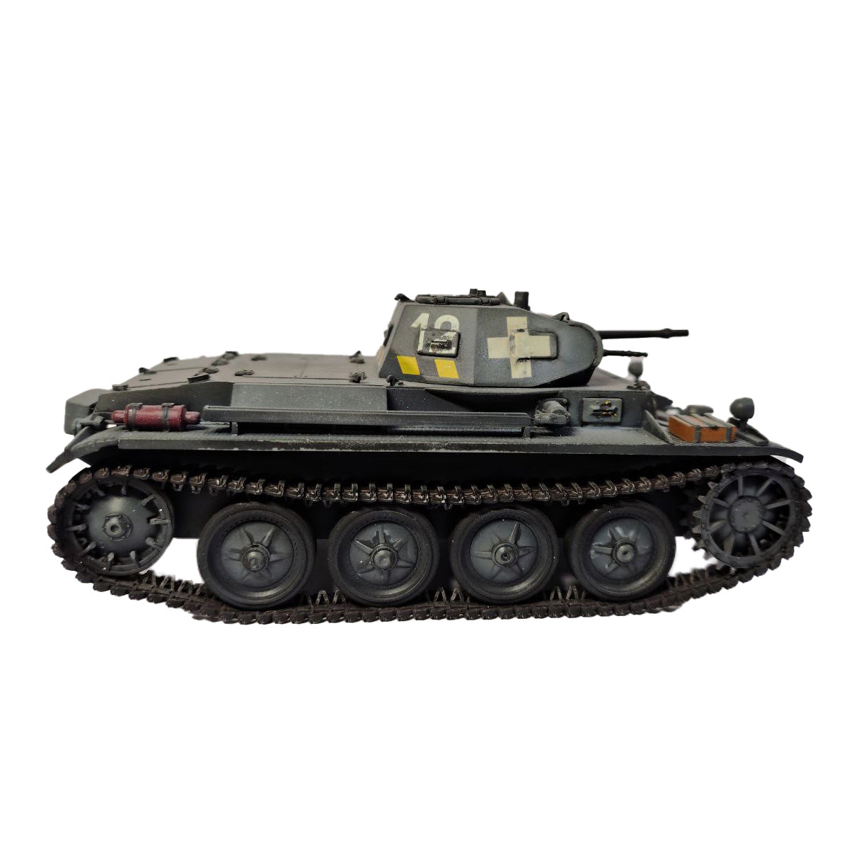 SKN-0011 - собранная модель танка Pz Kpfw II, Ausf. D
