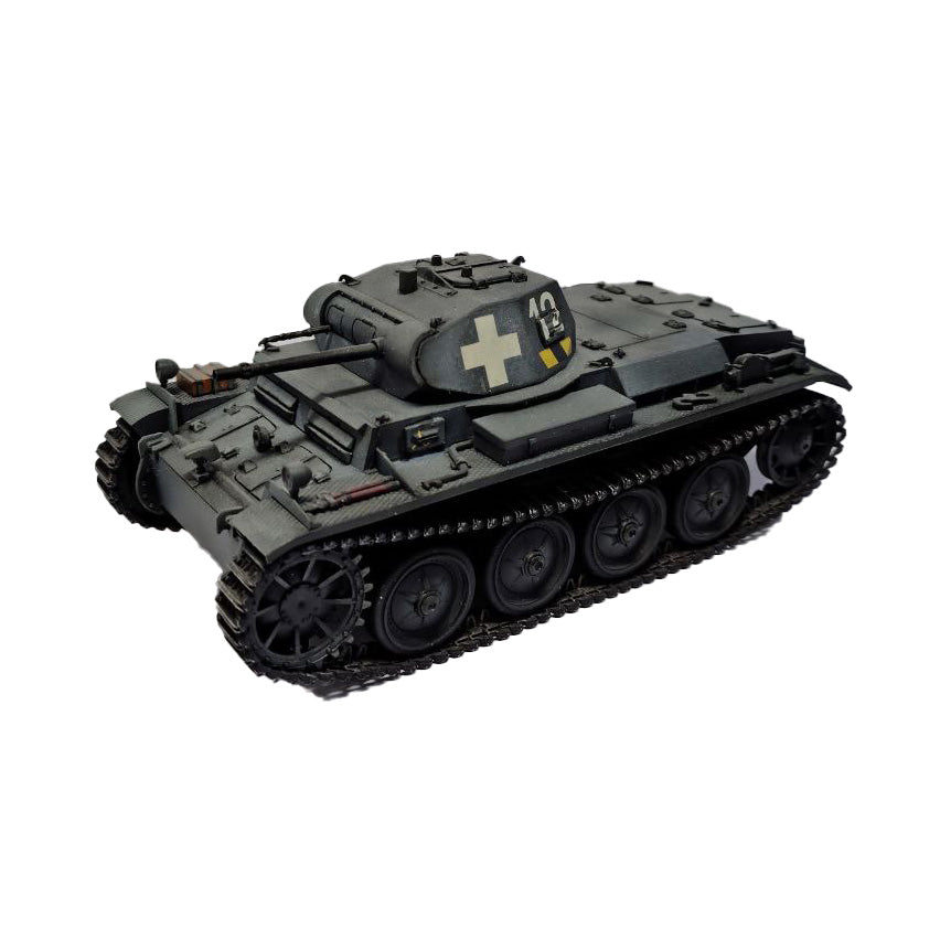 SKN-0011 - собранная модель танка Pz Kpfw II, Ausf. D