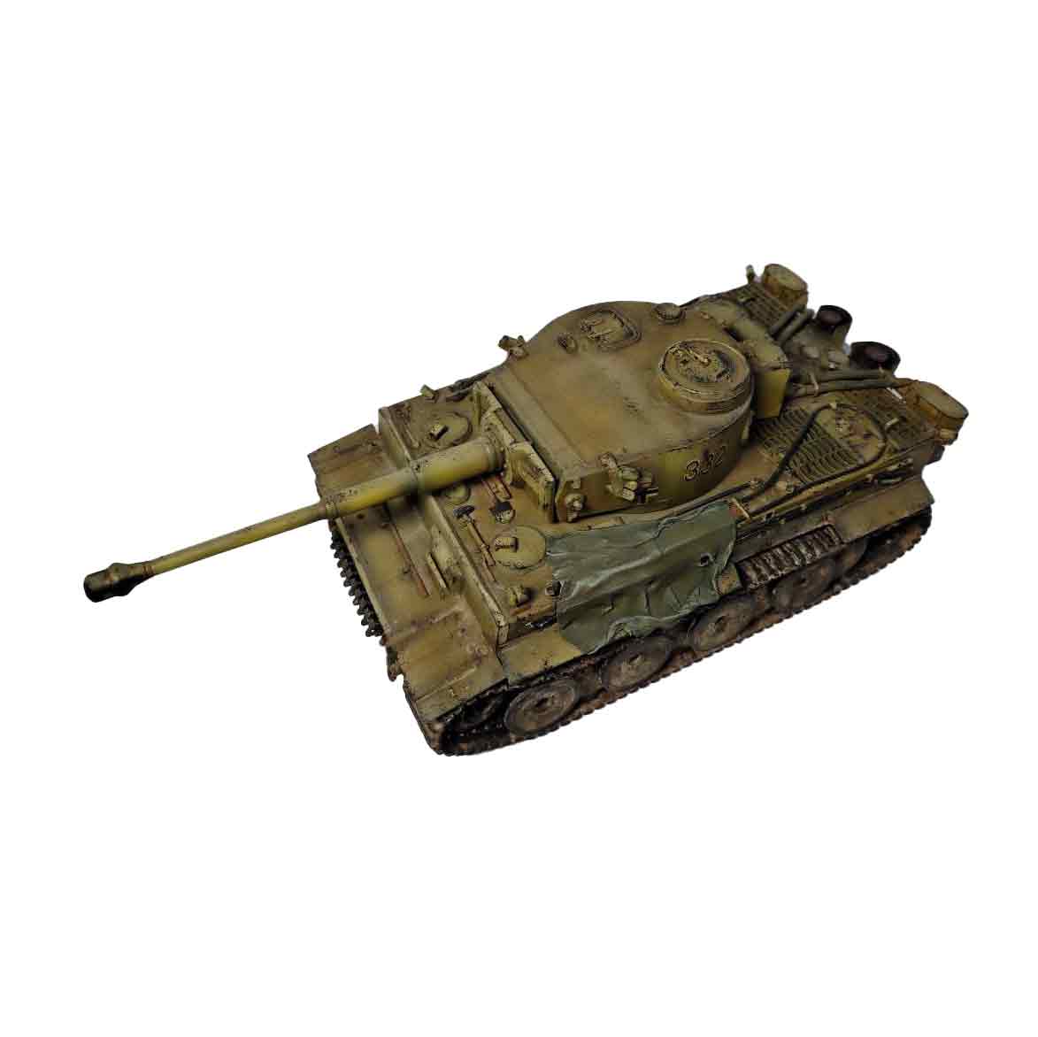 SKN-0013 - собранная модель тяжелого танка T-VI «Тигр»