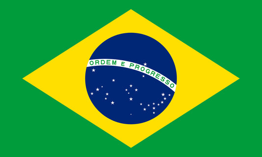 INR-BRA-15x22-2 - государственный флаг Бразилии, размер: 15х22 см, материал: атлас. Печать с двух сторон. Подставка и шток приобретаются отдельно